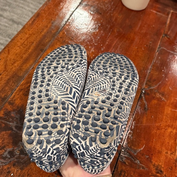 Tod\'s Navy and White Patterned Gommino Loafers